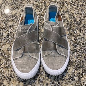 Blowfish Sneakers size *FITS LIKE A 9*